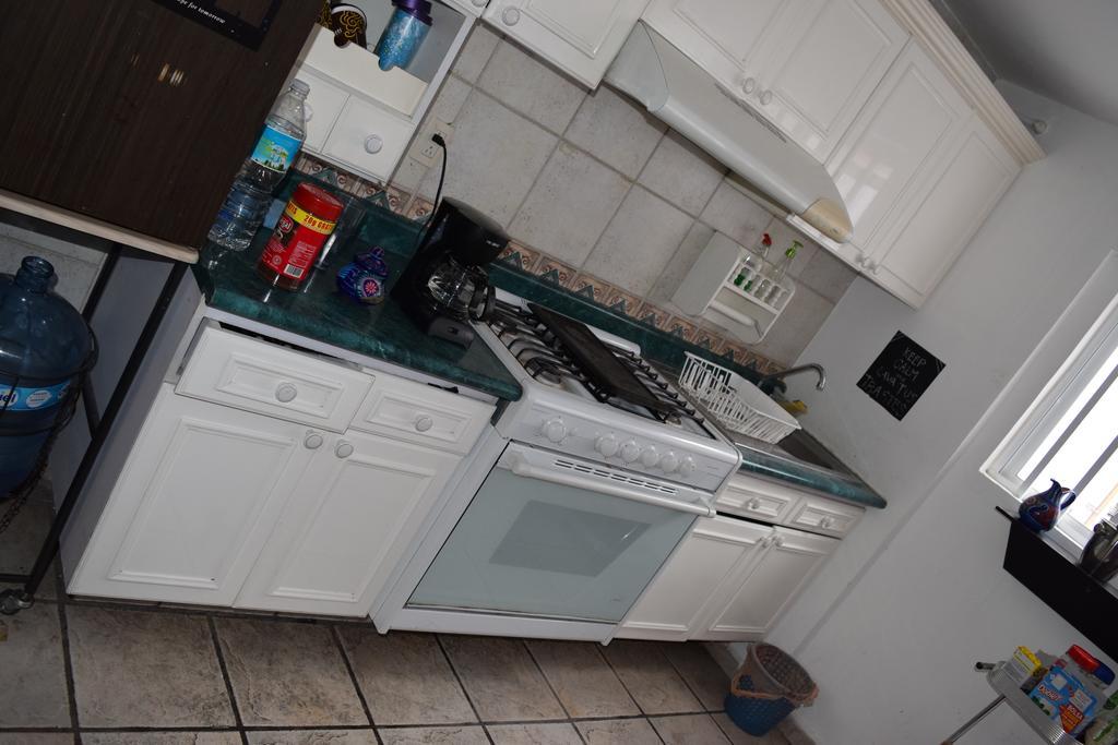 Hostal Yapa León Kültér fotó